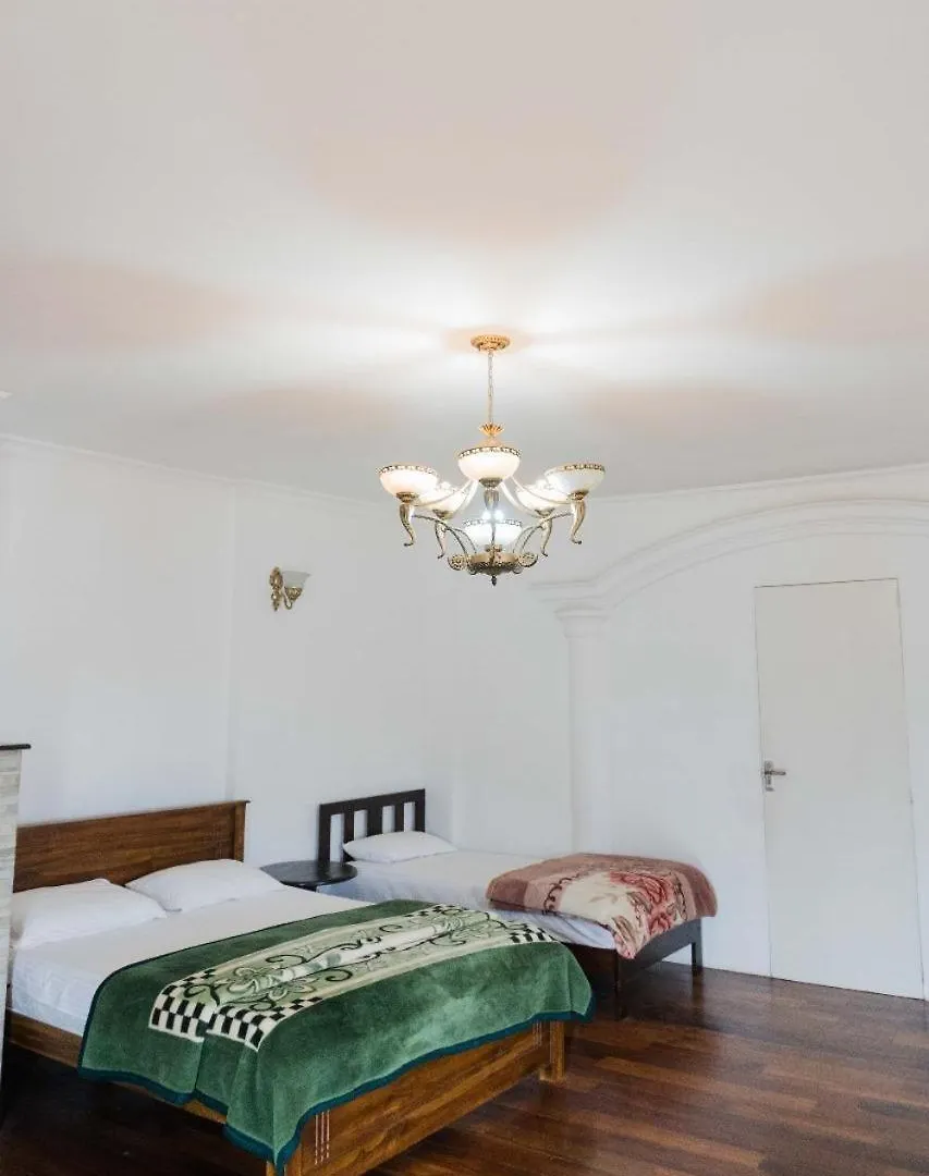 Moon Beam Luxury Bungalow Nuwara Eliya