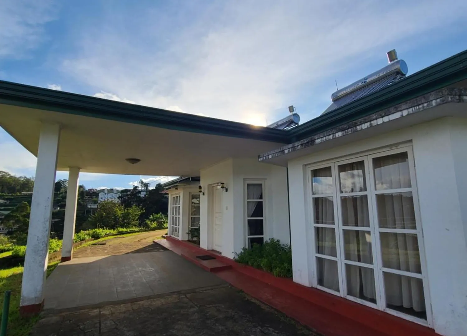 Moon Beam Luxury Bungalow Nuwara Eliya Sri Lanka